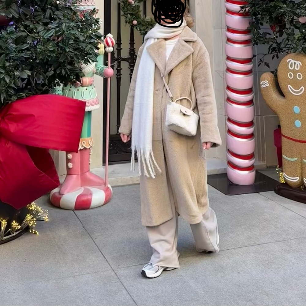 Elegant Tan Women's Coat